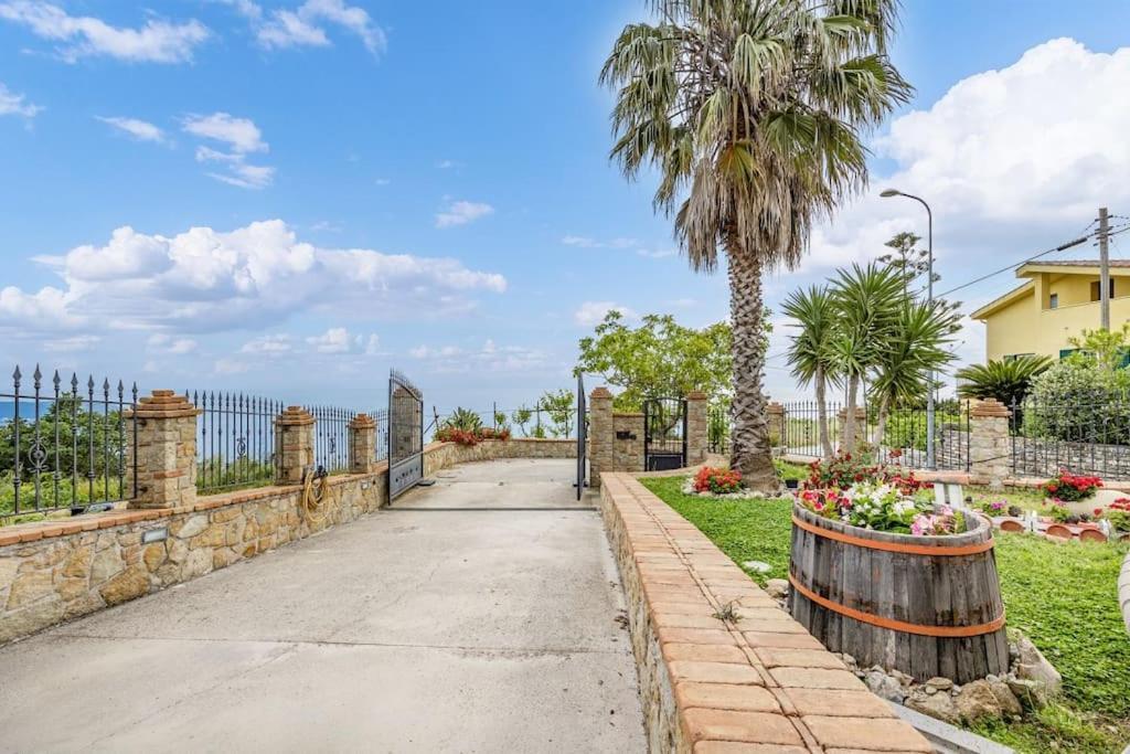 La Villa Di Nonna Angela Pisciotta Exterior foto